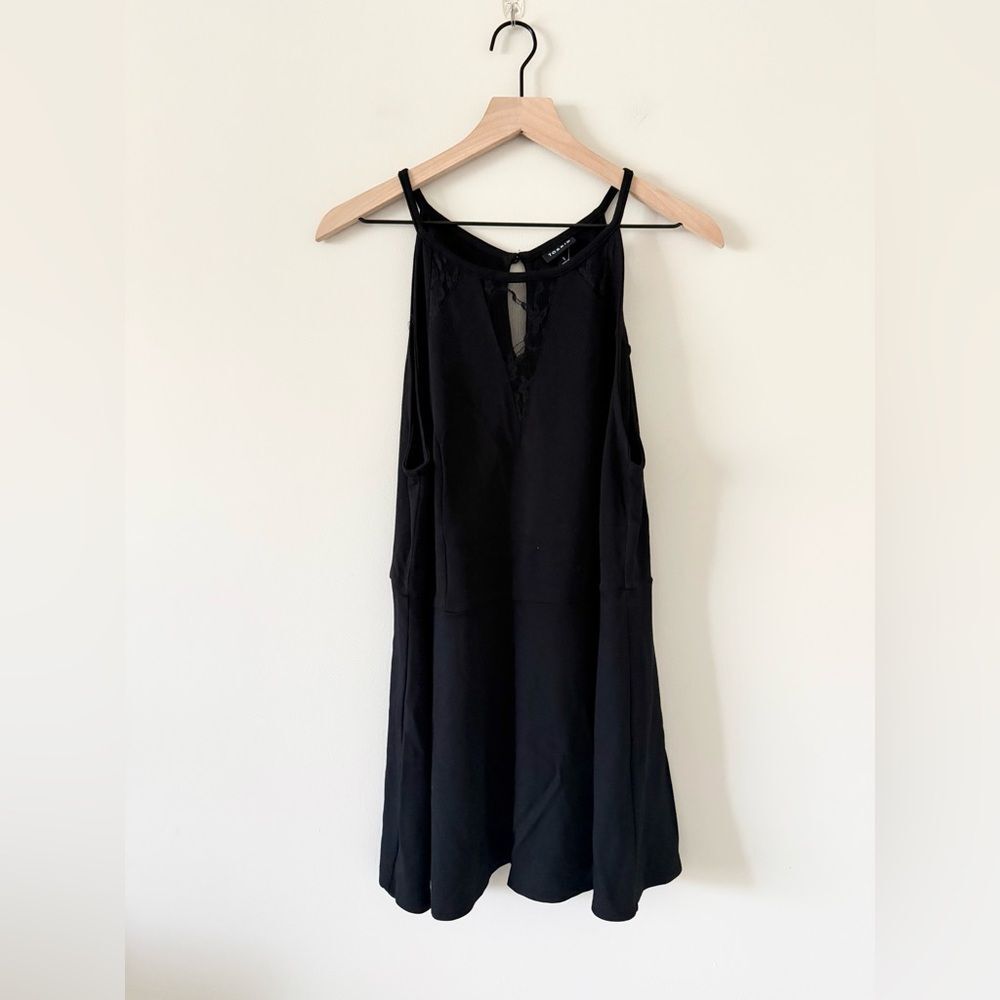 NWT Torrid Sleeveless Top with Peplum Waist and Lace Accent Size 1X
